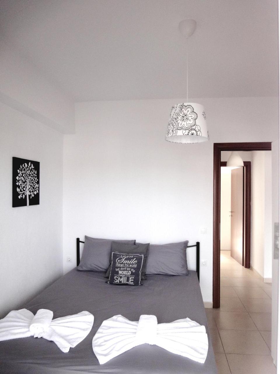 Polychrono Nikos Apartment Bagian luar foto